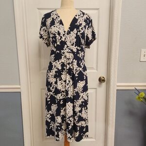Elegant Navy and White Floral Dress